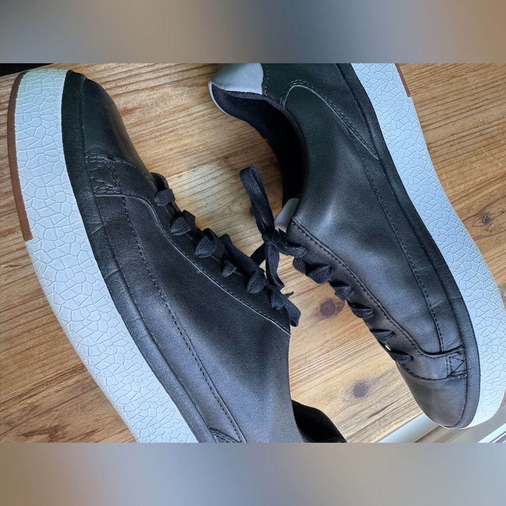 Kizik Vegas Black leather sneakers 13 Wide - Picture 8 of 9